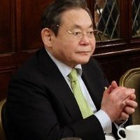 Samsung Chairman Lee Kun Hee dies at 78